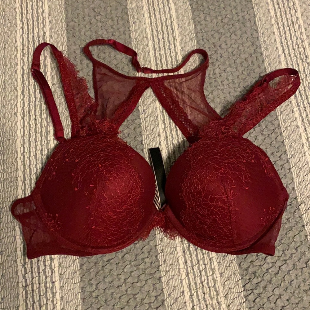 Victoria’s Secret push up bra
